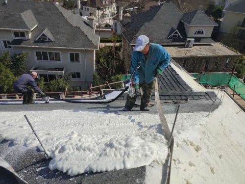 屋頂保溫發泡噴涂